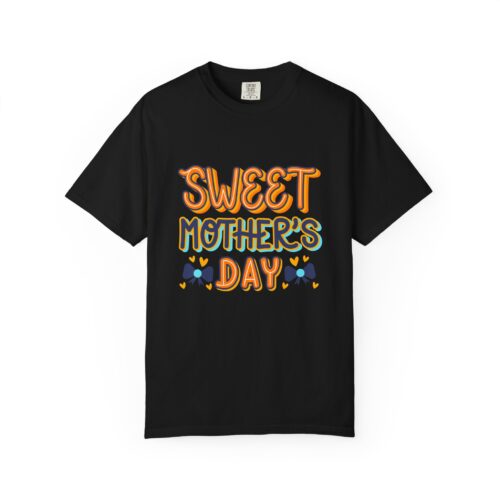 Mother's Day Unisex T-Shirt, Sweet Mother's Day Tee, Gift for Mom, Casual Wear, Fun Graphic Top. - Image 1