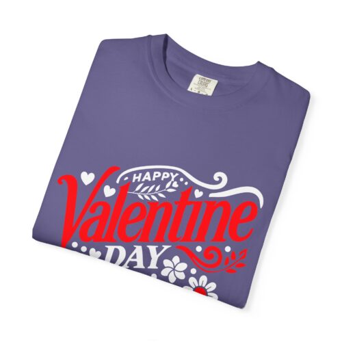Valentine's Day T‑Shirt - "Happy Valentine Day" Retro Floral Design. - Image 42