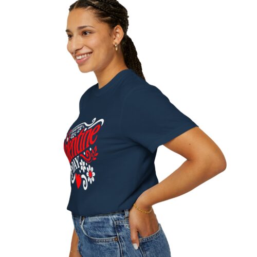 Valentine's Day T‑Shirt - "Happy Valentine Day" Retro Floral Design. - Image 30