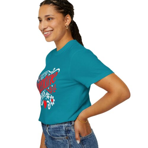Valentine's Day T‑Shirt - "Happy Valentine Day" Retro Floral Design. - Image 22