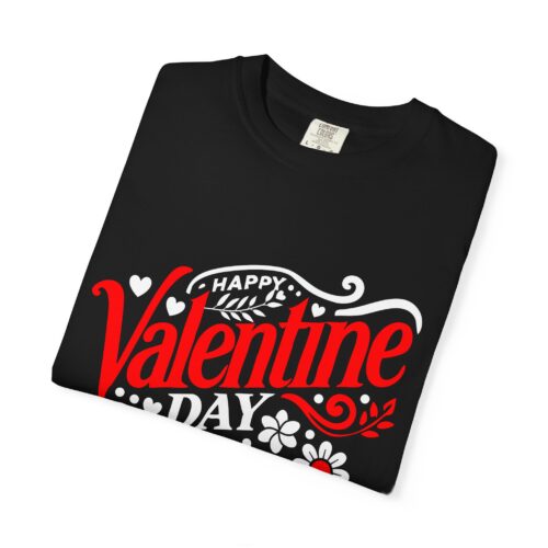 Valentine's Day T‑Shirt - "Happy Valentine Day" Retro Floral Design. - Image 2