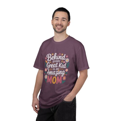 Amazing Mom T-Shirt, Perfect Gift for Mother's Day, Birthday, Casual Wear, Family Gatherings, Gift for New Moms. - Image 11