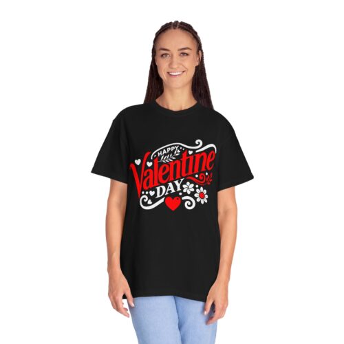 Valentine's Day T‑Shirt - "Happy Valentine Day" Retro Floral Design. - Image 4