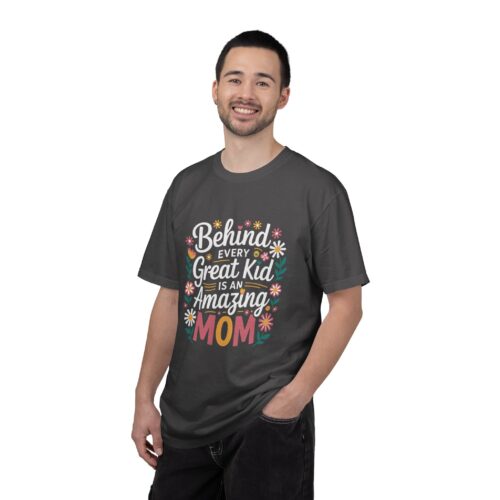 Amazing Mom T-Shirt, Perfect Gift for Mother's Day, Birthday, Casual Wear, Family Gatherings, Gift for New Moms. - Image 27