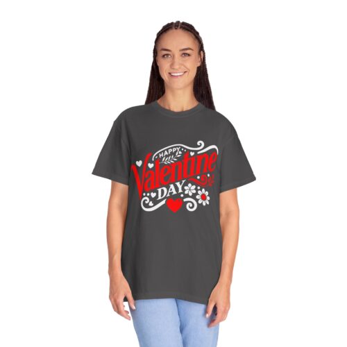 Valentine's Day T‑Shirt - "Happy Valentine Day" Retro Floral Design. - Image 36