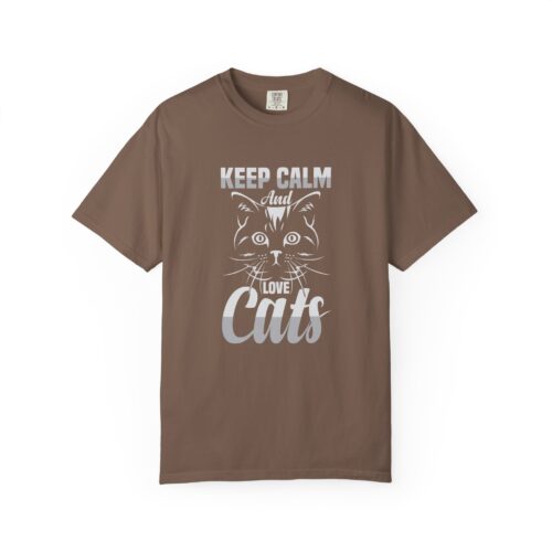 Keep Calm and Love Cats T-Shirt. - Image 9