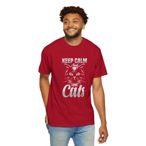 Keep Calm and Love Cats T-Shirt. - Image 7