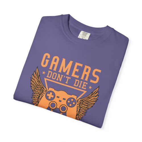Gamers Don’t Die They Respawn T-Shirt – Funny Gaming Graphic Tee for Gamers, Retro Vibes & Playful Attitude. - Image 15