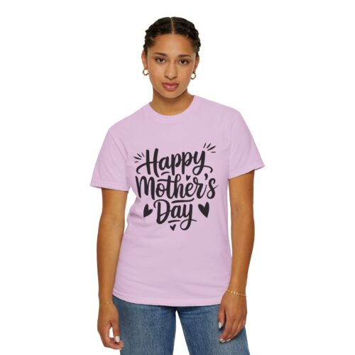 “Happy Mother’s Day” Script T-Shirt – Cute Graphic Tee for Moms, Gift Giving & Celebration Wear. - Image 4