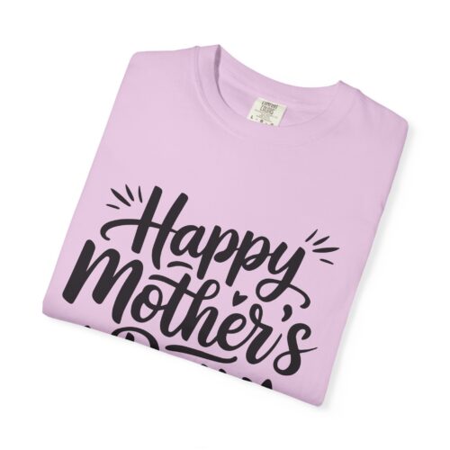 “Happy Mother’s Day” Script T-Shirt – Cute Graphic Tee for Moms, Gift Giving & Celebration Wear. - Image 7