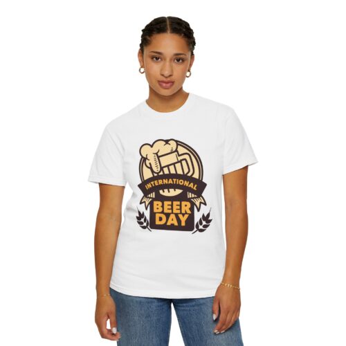 International Beer Day T-Shirt – Cool Beer Lover Graphic Tee for Men, Fun Celebration Party Wear & Perfect Gift Giving. - Image 12