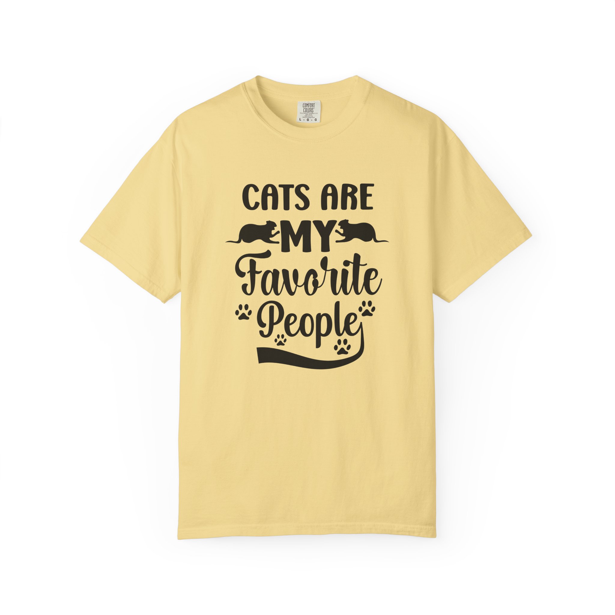 Cats Are My Favorite People Unisex T-Shirt.