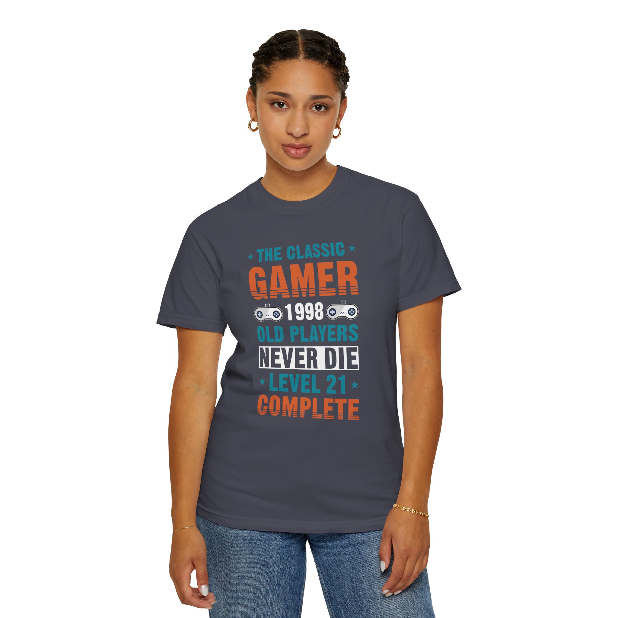Gamer 1998 T-Shirt – Old Players Never Die Level 21 Complete Retro Gaming Tee for Gamers & Video Game Fans. - Image 4