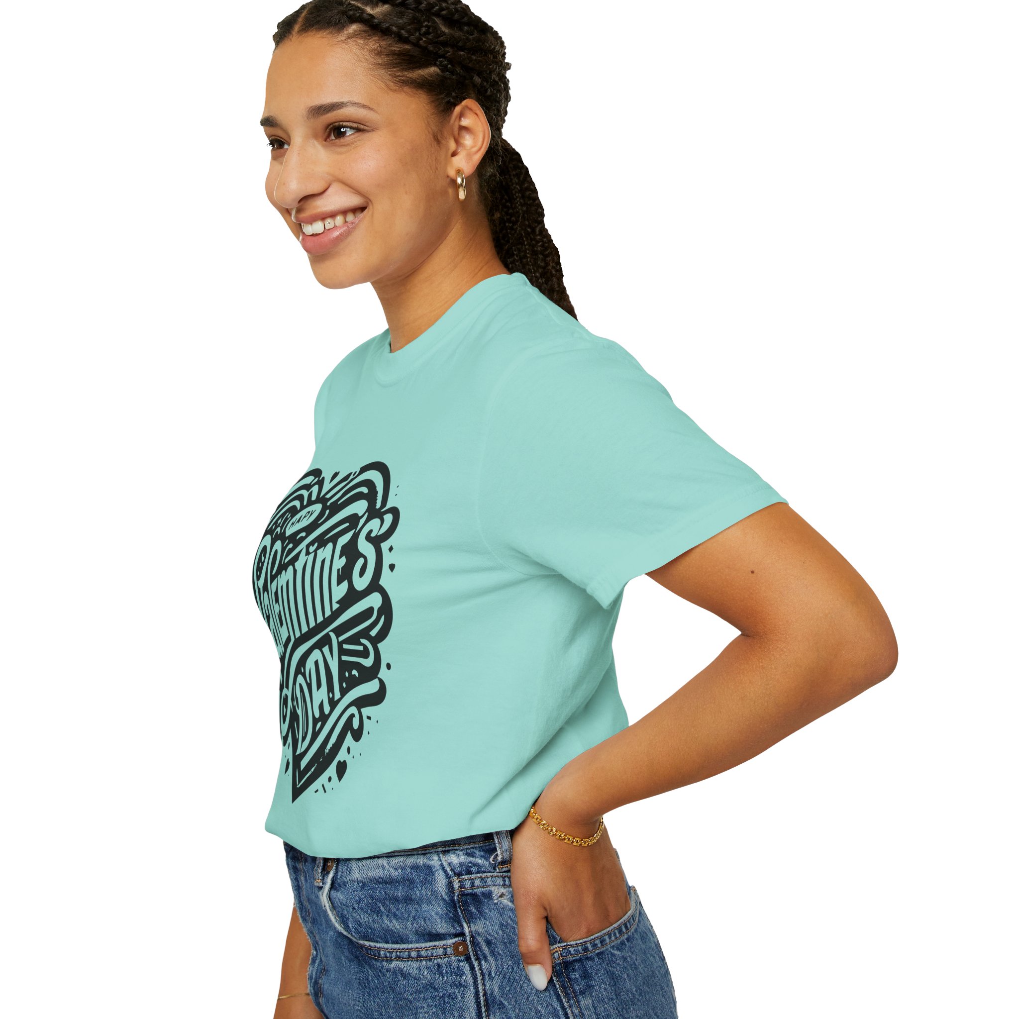 C - 8.12. - Valentine's Day Heart Graphic T-Shirt. - Image 5