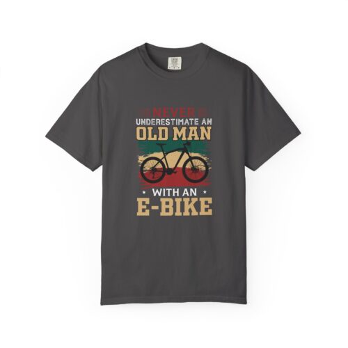 Never Underestimate an Old Man with an E-Bike Tee, Funny Gift, Cycling Shirt, Men's Casual Wear, Biking Apparel, Father's Day Gift.