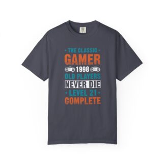 Gamer 1998 T-Shirt – Old Players Never Die Level 21 Complete Retro Gaming Tee for Gamers & Video Game Fans.