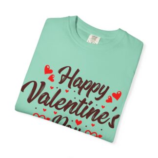 Happy Valentine’s Day Heart Graphic T-Shirt – Romantic Love Graphic Tee for Couples, Gift Giving & Festive Celebration. - Image 39