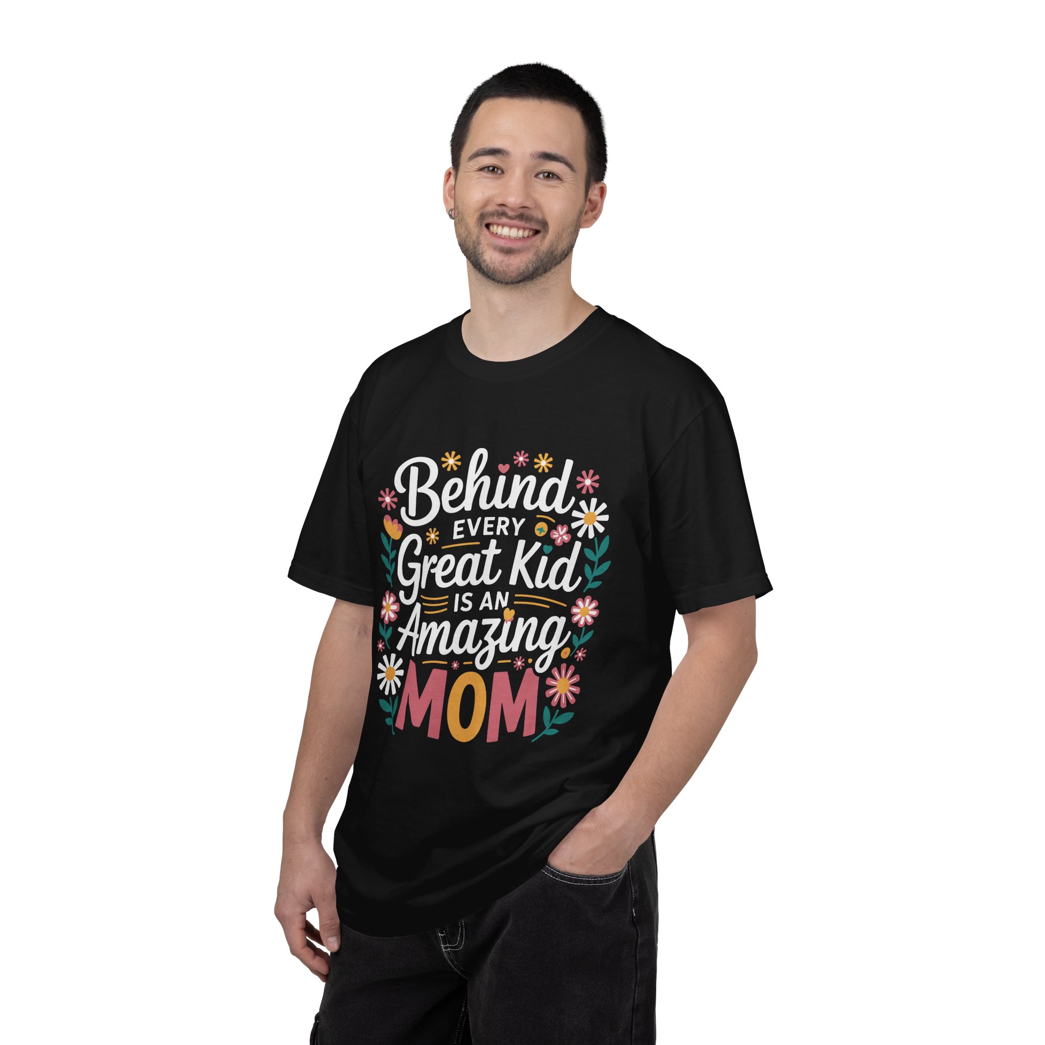 Amazing Mom T-Shirt, Perfect Gift for Mother's Day, Birthday, Casual Wear, Family Gatherings, Gift for New Moms. - Image 2