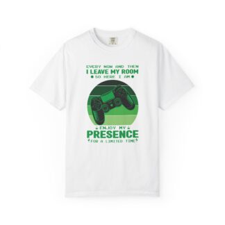 I Leave My Room So Here I Am T-Shirt – Retro Green Gamer Controller Tee for Video Game Lovers & Gamers.