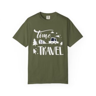 Time to Travel T-Shirt – Adventure Road Trip Graphic Tee for Travel Lovers, Fun Outdoor Wear & Perfect Gift Giving.