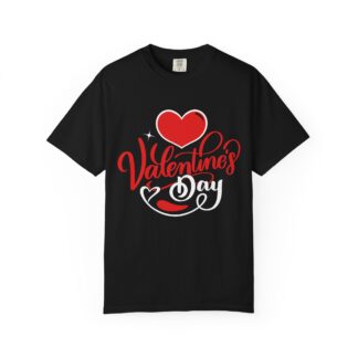 Valentine’s Day Heart Graphic T-Shirt – Romantic Love Graphic Tee for Couples, Gift Giving & Festive Celebration.