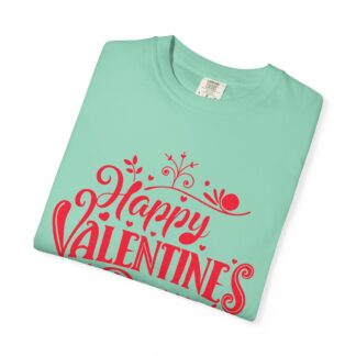 Happy Valentine’s Day Heart Design T-Shirt – Romantic Love Graphic Tee for Couples, Gift Giving & Festive Celebration. - Image 31