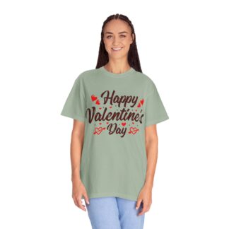 Happy Valentine’s Day Heart Graphic T-Shirt – Romantic Love Graphic Tee for Couples, Gift Giving & Festive Celebration. - Image 27