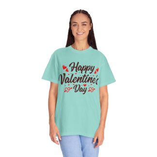 Happy Valentine’s Day Heart Graphic T-Shirt – Romantic Love Graphic Tee for Couples, Gift Giving & Festive Celebration. - Image 43