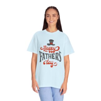 Happy Father’s Day Top Hat Typography T-Shirt – Cute Love Graphic Tee for Dads, Perfect Gift Giving & Celebration Wear. - Image 3